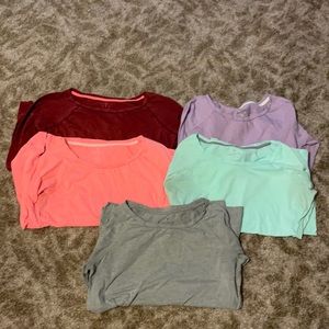 5 American Eagle long sleeve tops